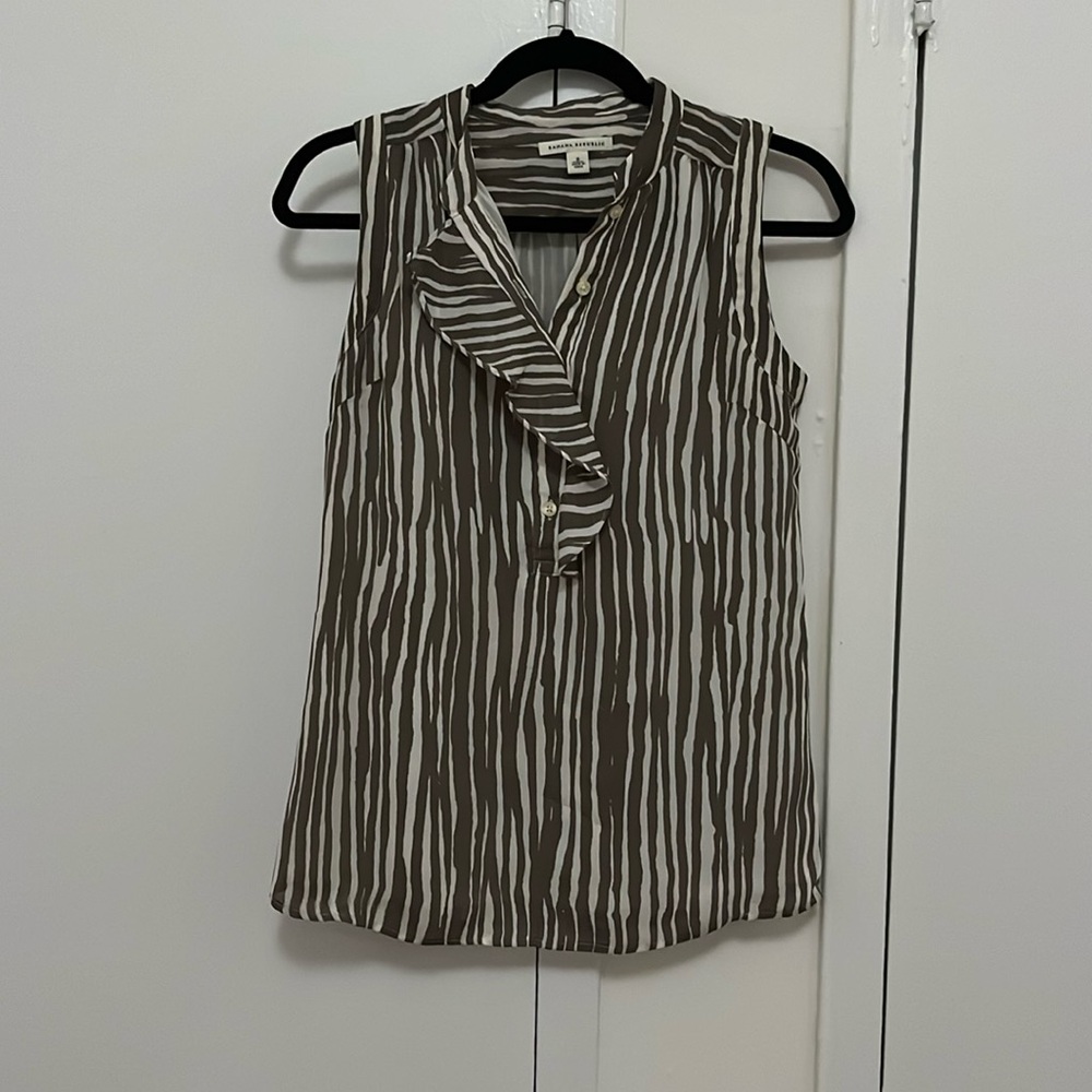 Striped sleeveless top